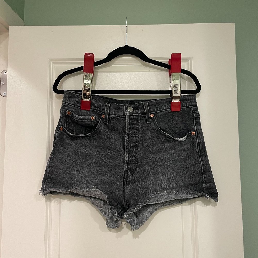 Levi's 501® ORIGINAL WOMENS SHORTS in Black Size 30